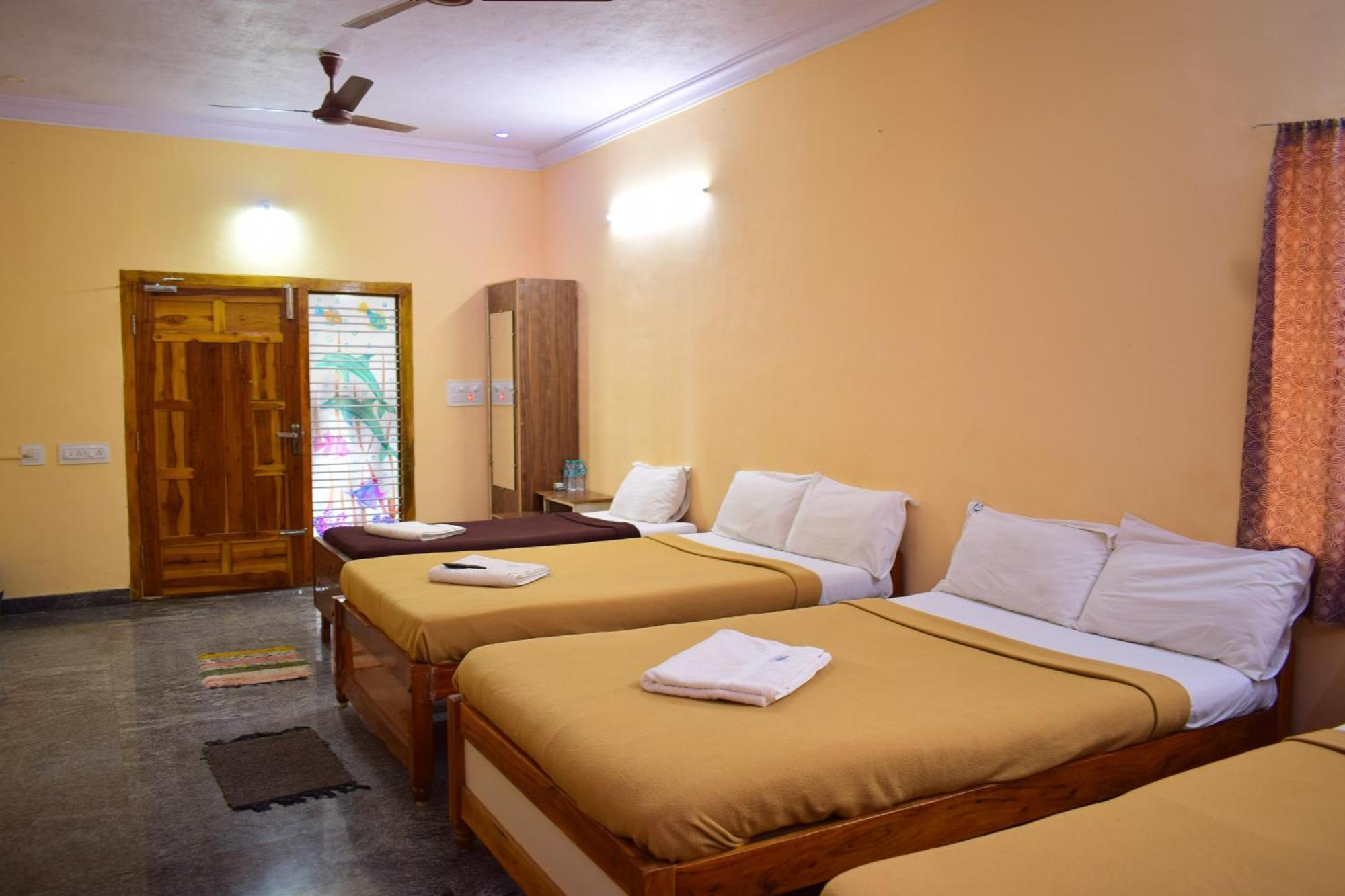 Dolphin Resort Yelagiri Exteriér fotografie