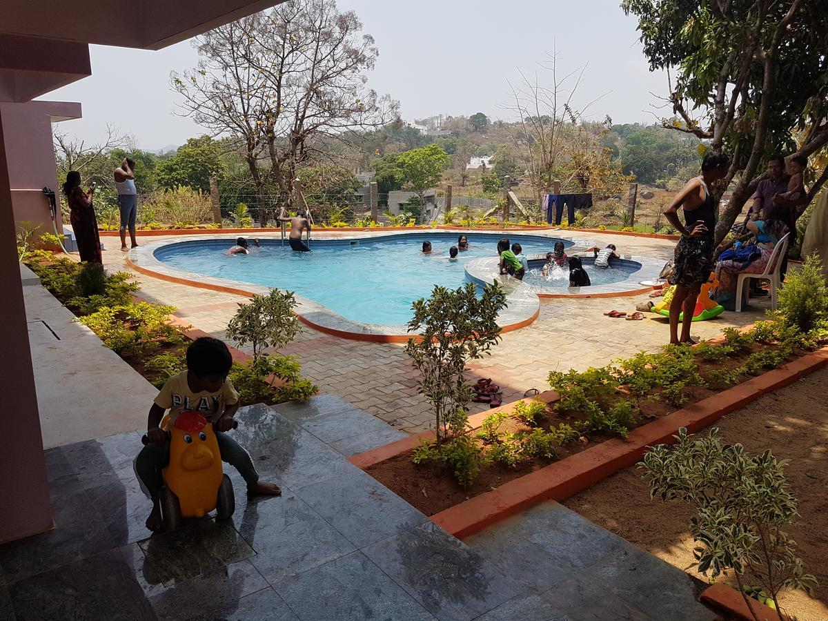 Dolphin Resort Yelagiri Exteriér fotografie