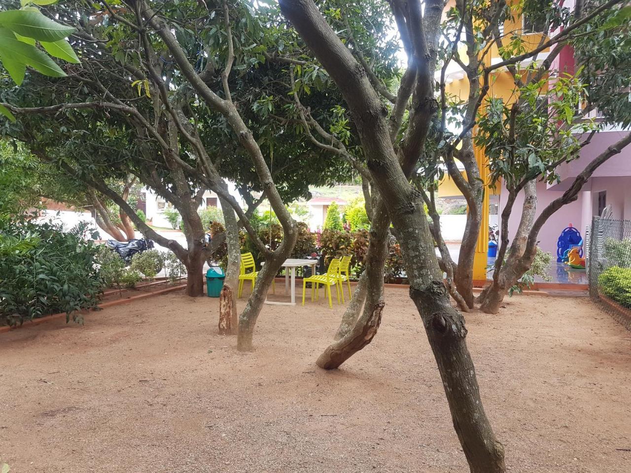 Dolphin Resort Yelagiri Exteriér fotografie